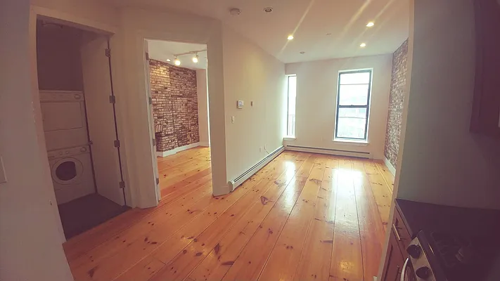 Rented by Reginald Jacobs | media 25