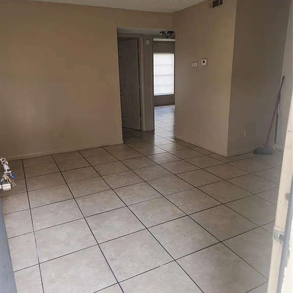 3922 E Jean St #1 — Photo 2