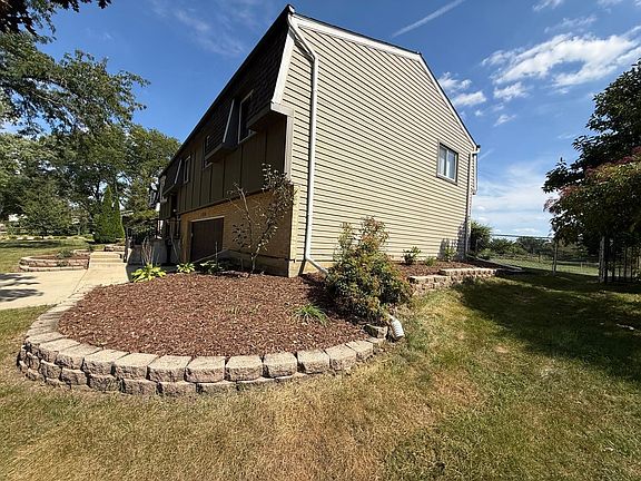 2nd image of 1230 Durham Dr