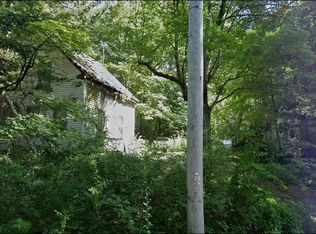 78 Federal Hill Rd, Oxford, MA 01540