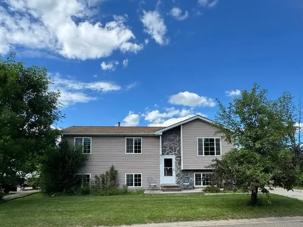 1994 Robin Ln N, Centerville, MN 55038