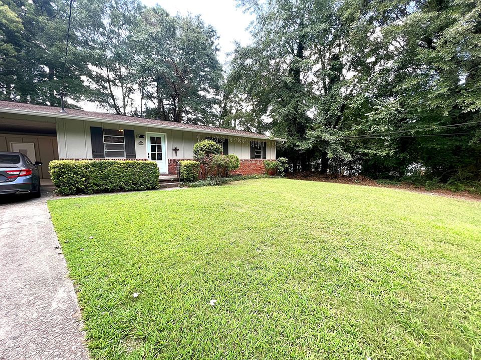 1st image of 606 Inglewood Dr SE