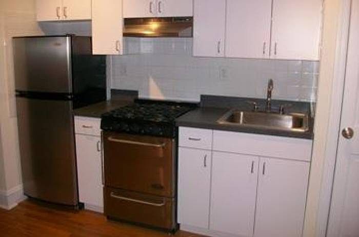 2nd image of 441 W 56th St APT 3C