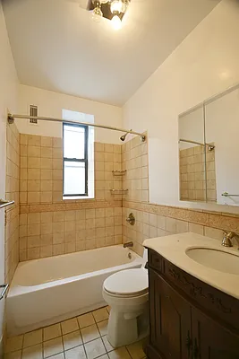 Rented by Bold New York | media 4