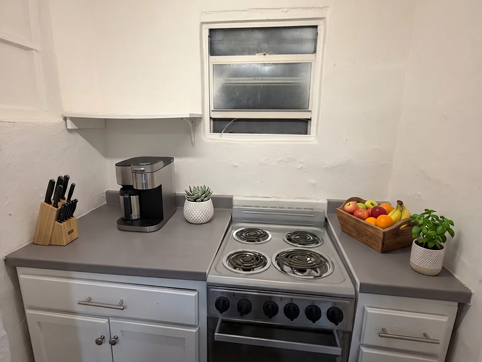 Studio, $1,500 — Photo 4