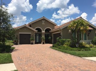 11990 Heather Woods Ct, Naples, FL 34120