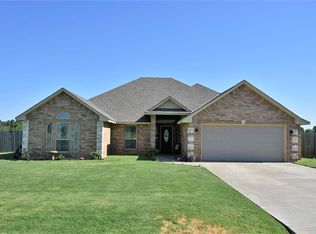 10562 NE Jeremiah Way, Elgin, OK 73538