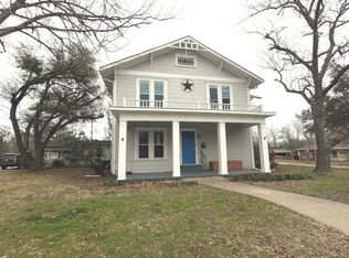 2402 Monroe St, Commerce, TX 75428