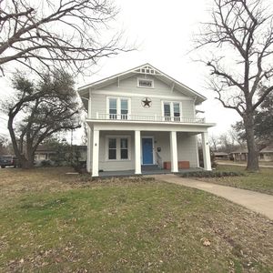 2402 Monroe St, Commerce, TX, 75428