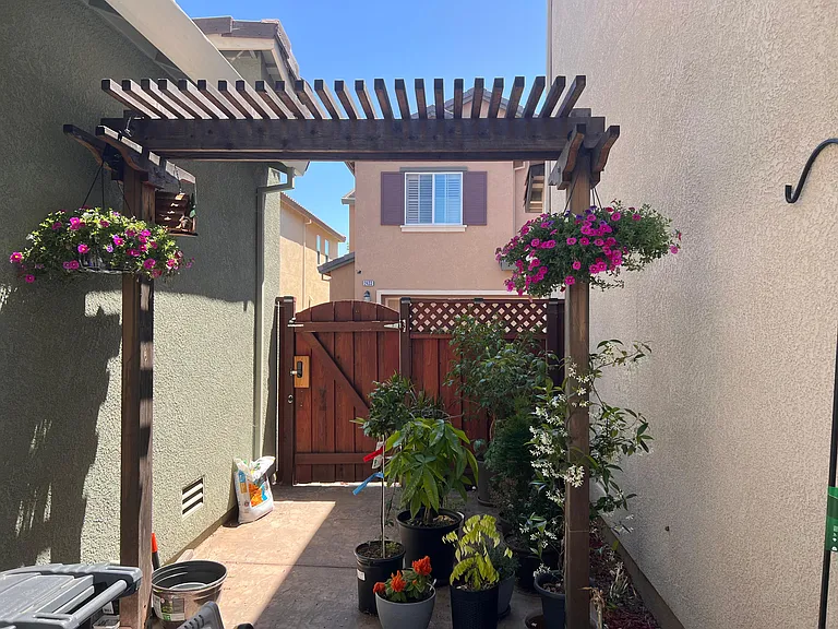 2432 Homer Ln — Photo 23
