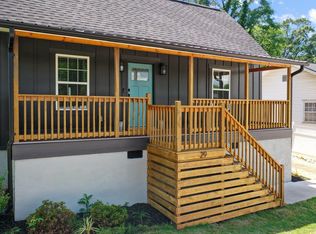 29 Jones St, Greenville, SC 29611