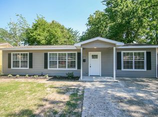 6414 Ridgeway Dr, Houston, TX 77087