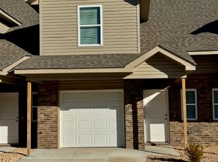 2803 W Mockingbird Ln, Rogers, AR 72756