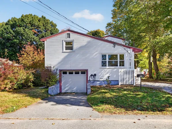 79 Bonney St, Brockton, MA 02302