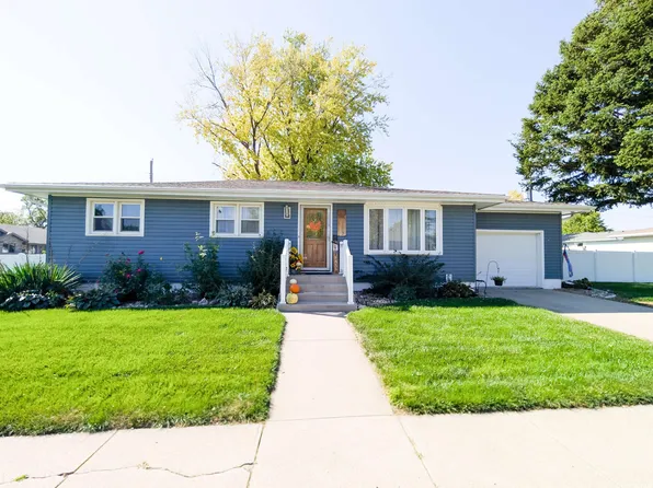 2954 31st Ave, Columbus, NE 68601