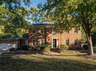 9203 Hemingford Ct, Charlotte, NC 28277