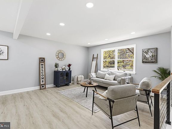 5th image of 331 Old Chestnut Rd