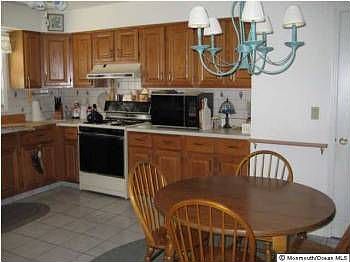2nd image of 267 Sailors Way