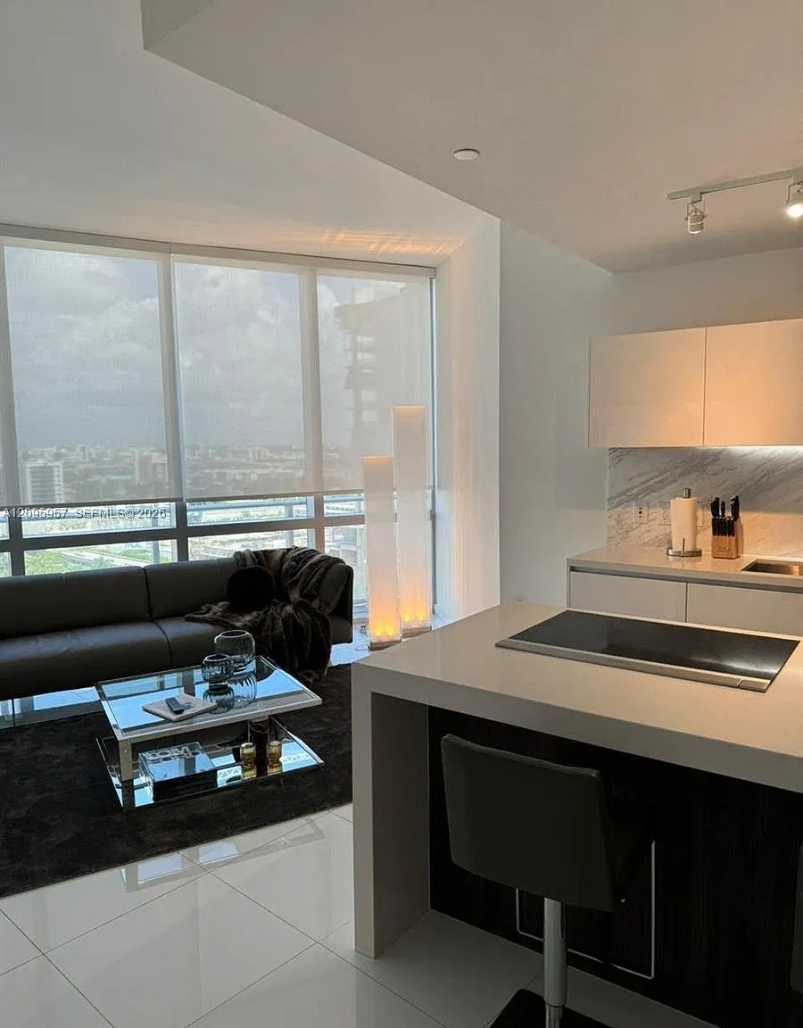 Paramount Miami Worldcent — Photo 4