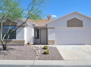 8540 N Winchester Creek Dr, Tucson, AZ 85742