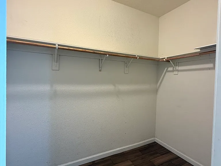 314 N Cypress Ave — Photo 13