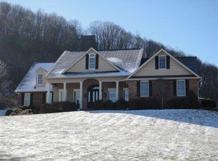 19312 Trotters Ln, Abingdon, VA 24211