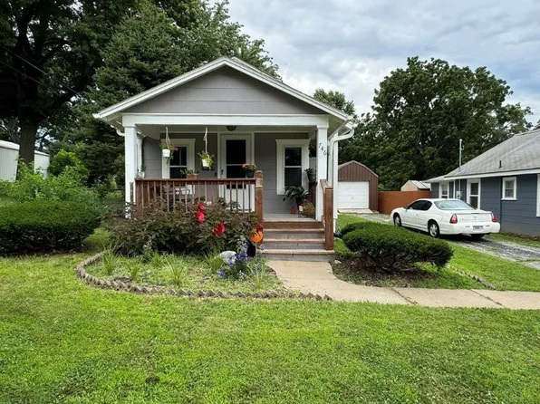 746 E Walnut St, Independence, MO 64050
