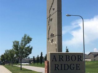 4310 N 210th St, Elkhorn, NE 68022