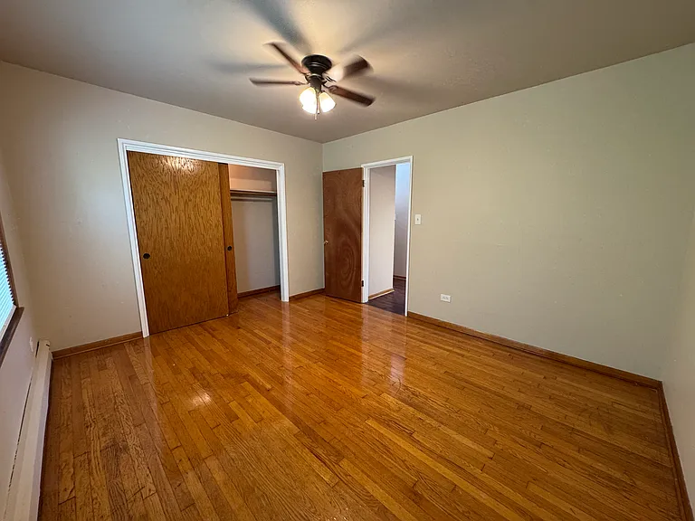 10743-10749 S Pulaski Rd #11 — Photo 7