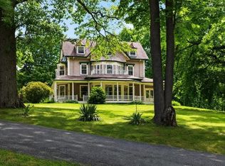 60 Bradley Hill Rd, Hingham, MA 02043