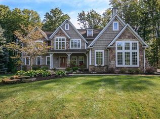 10791 Buckingham Pl, Concord Township, OH 44077
