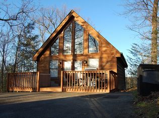 1740 Azalea Cir, Sevierville, TN 37876