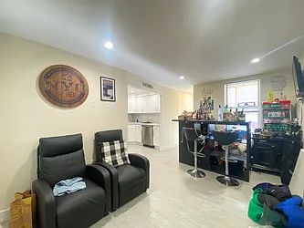 Rented by NY Space Finders Inc.