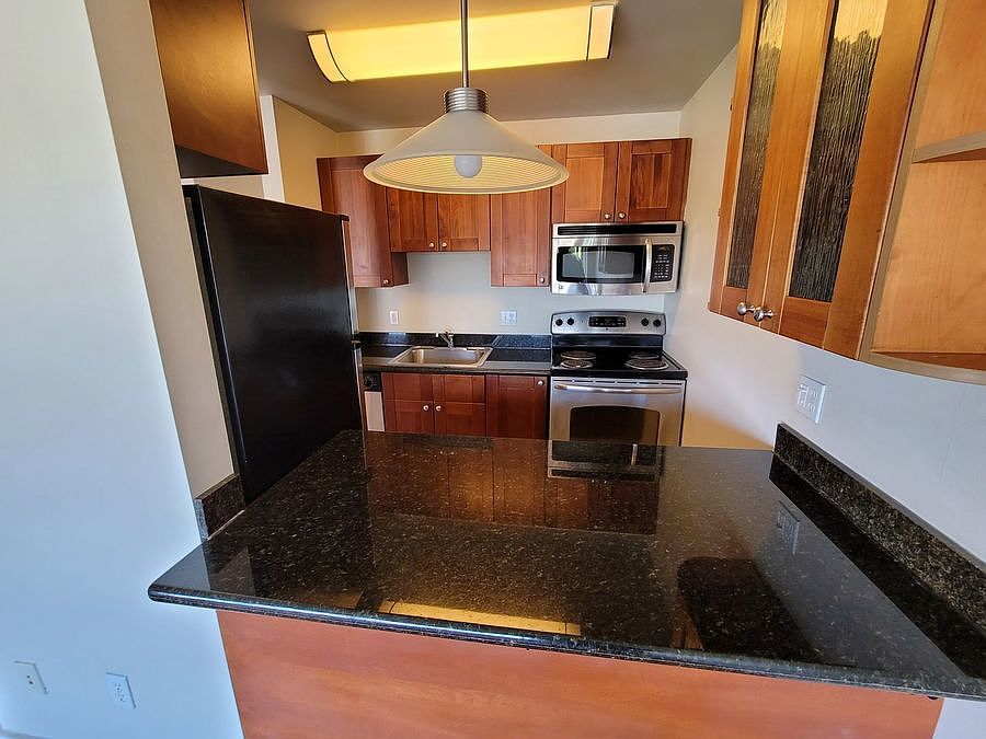 1st image of 1819 NW Central Pl #2-405
