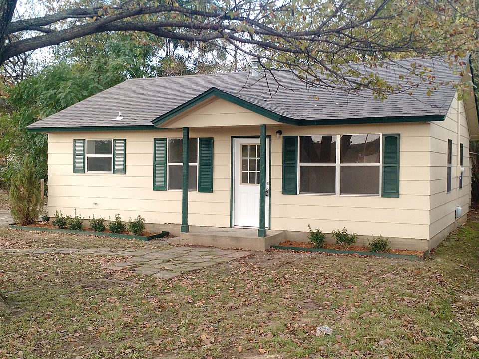 1st image of 1357 S Melba Ave