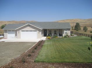 76920 Barker Rd, San Miguel, CA 93451