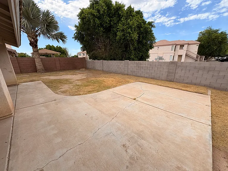 3700 W 25th Pl — Photo 24
