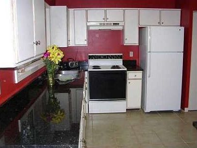 4th image of 541 Yorkshire Dr