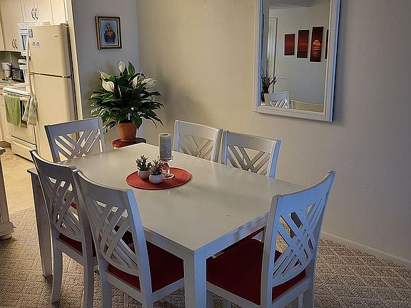 4th image of 3943 Lake Bayshore Dr