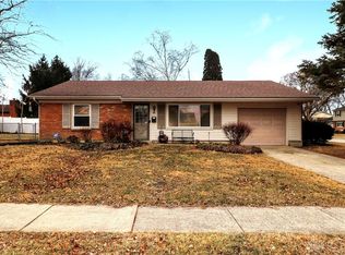 683 Danbury Rd, Cincinnati, OH 45240
