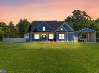 420 Winebrenner Rd, Martinsburg, WV 25404