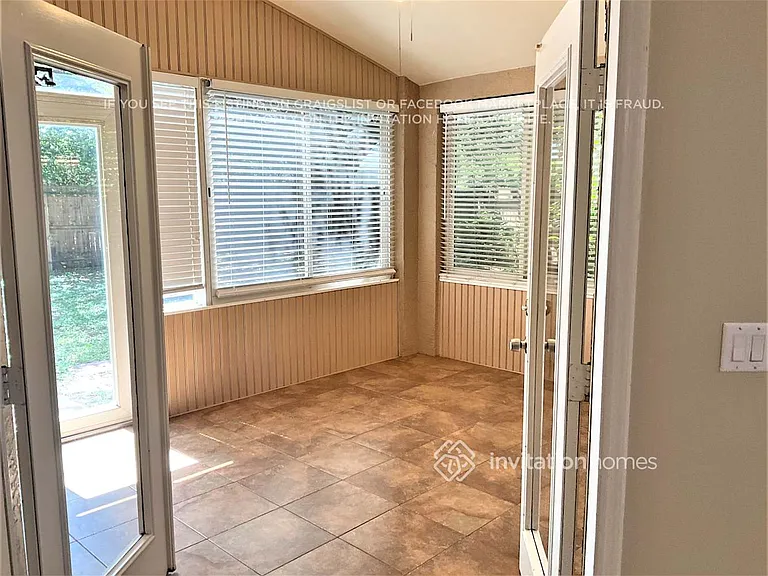 3620 Seminole Dr — Photo 17