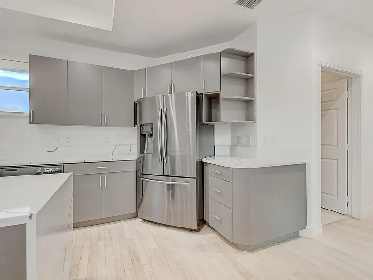 21 Oceanview Dr #C — Photo 12