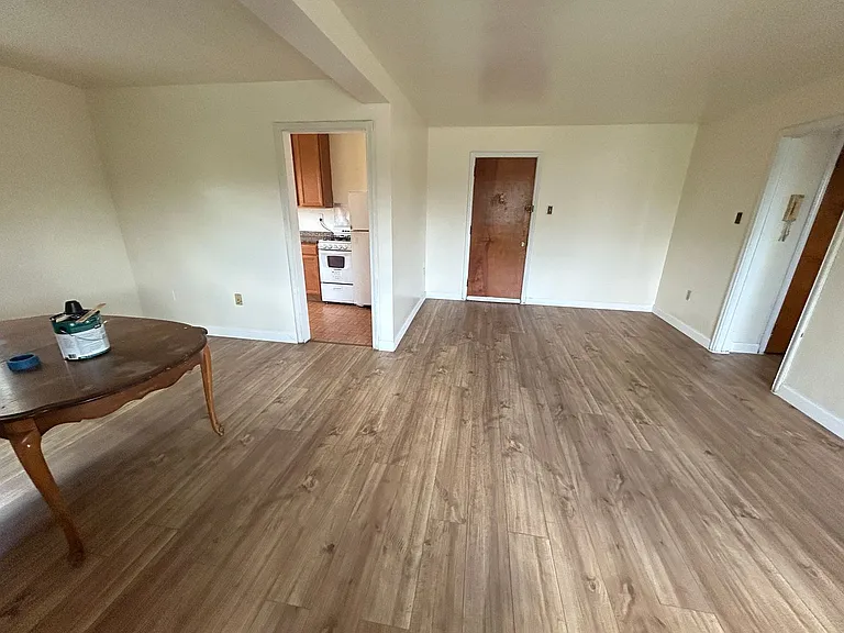 5600 5th Ave — Photo 87