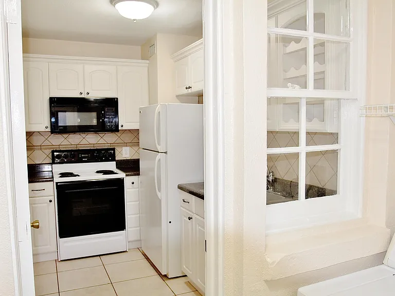 Fully Equipped Kitchen.