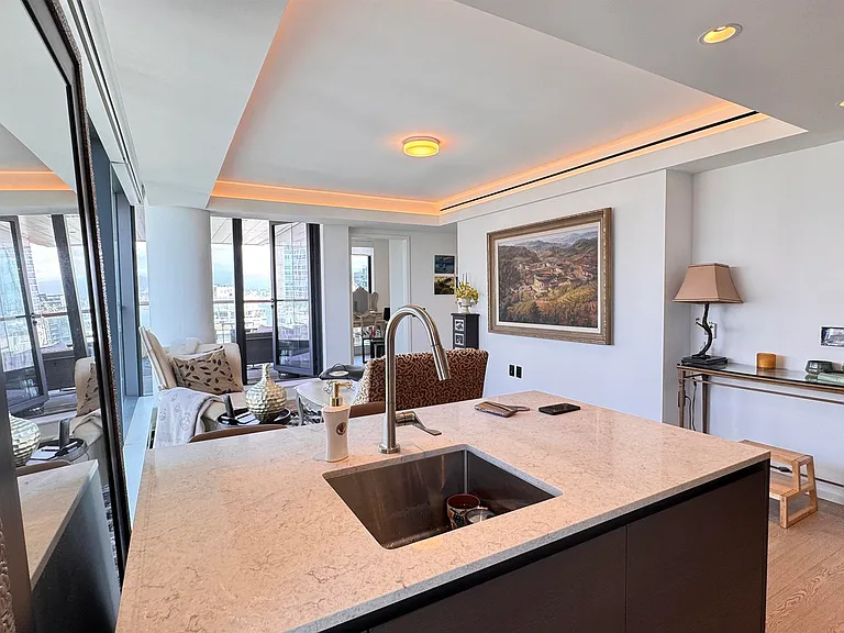 1408 Robson St #2203 — Photo 13