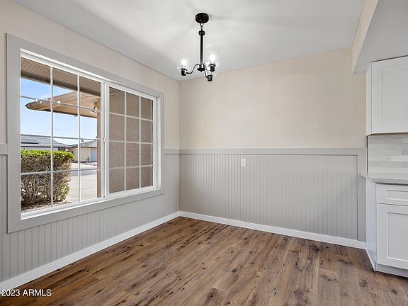 4th image of 9431 W ARROWHEAD Drive