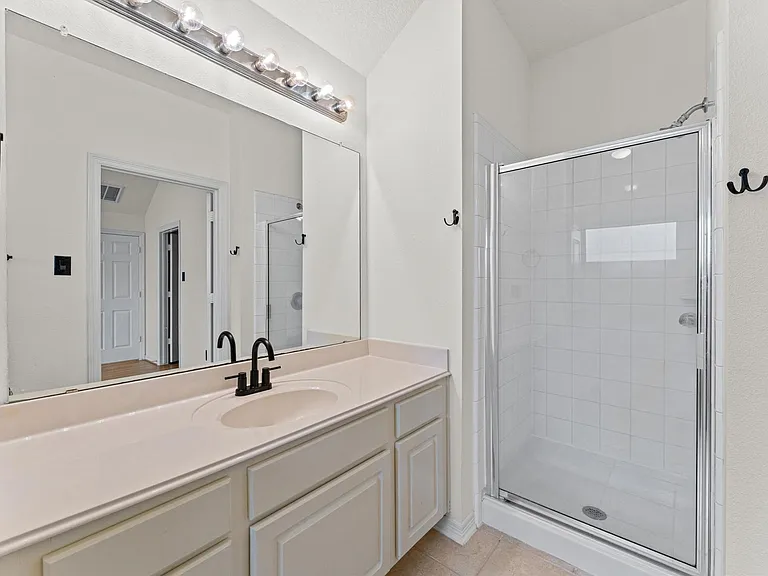24911 Sandusky Dr — Photo 15