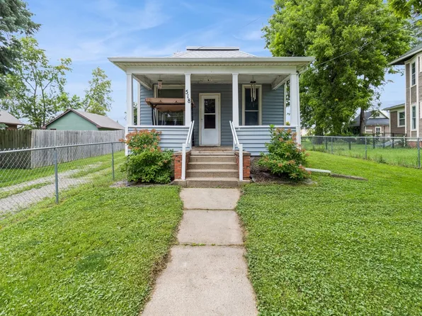 518 1st Ave W, Newton, IA 50208
