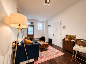 150 Norman Ave, Brooklyn, NY